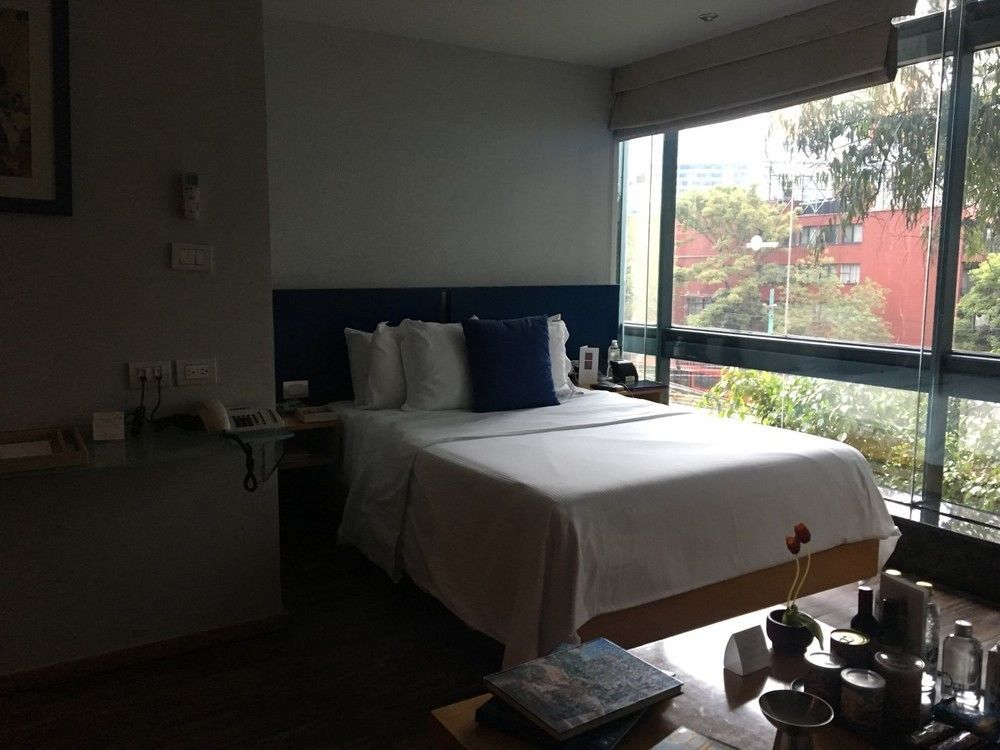 Suites Contempo México DF Exterior foto A bedroom at the hotel